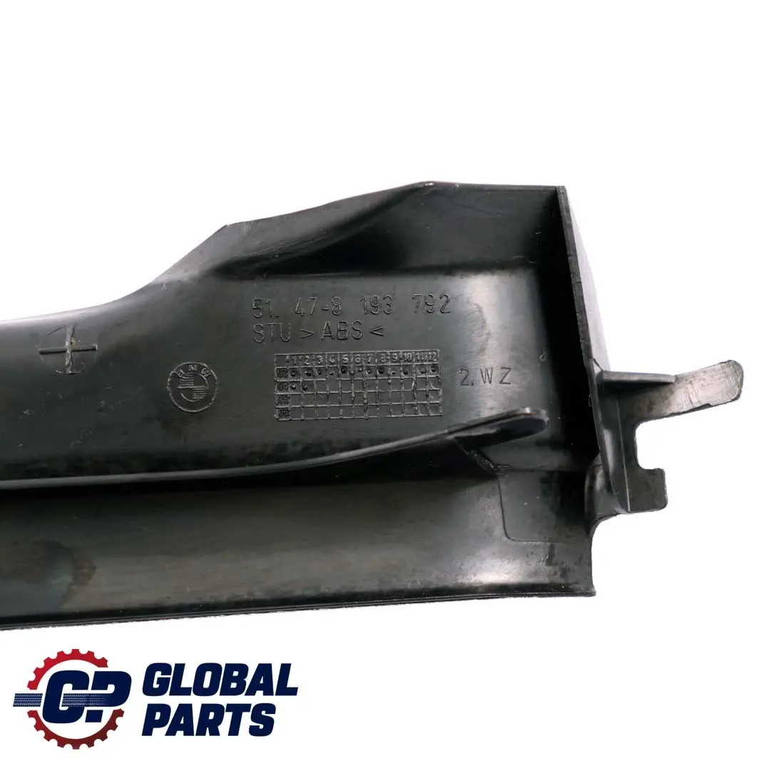 BMW E46 Tapa Tira Entrada Trasera Derecha Recorte Interior Negro - SKU 8201336 - Número de pieza 8193792