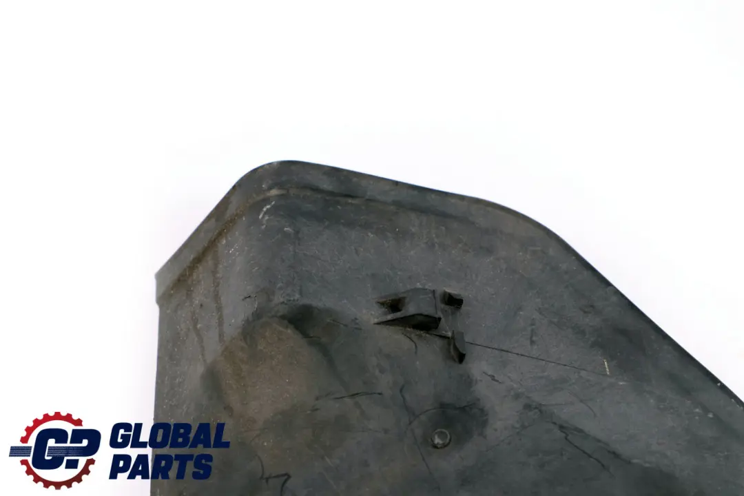 Osłona obudowa silnika lewa do BMW E46 o numerze 8202799 BMW E46 Osłona obudowa silnika lewa - SKU 8202799 - Numer Części 8202799