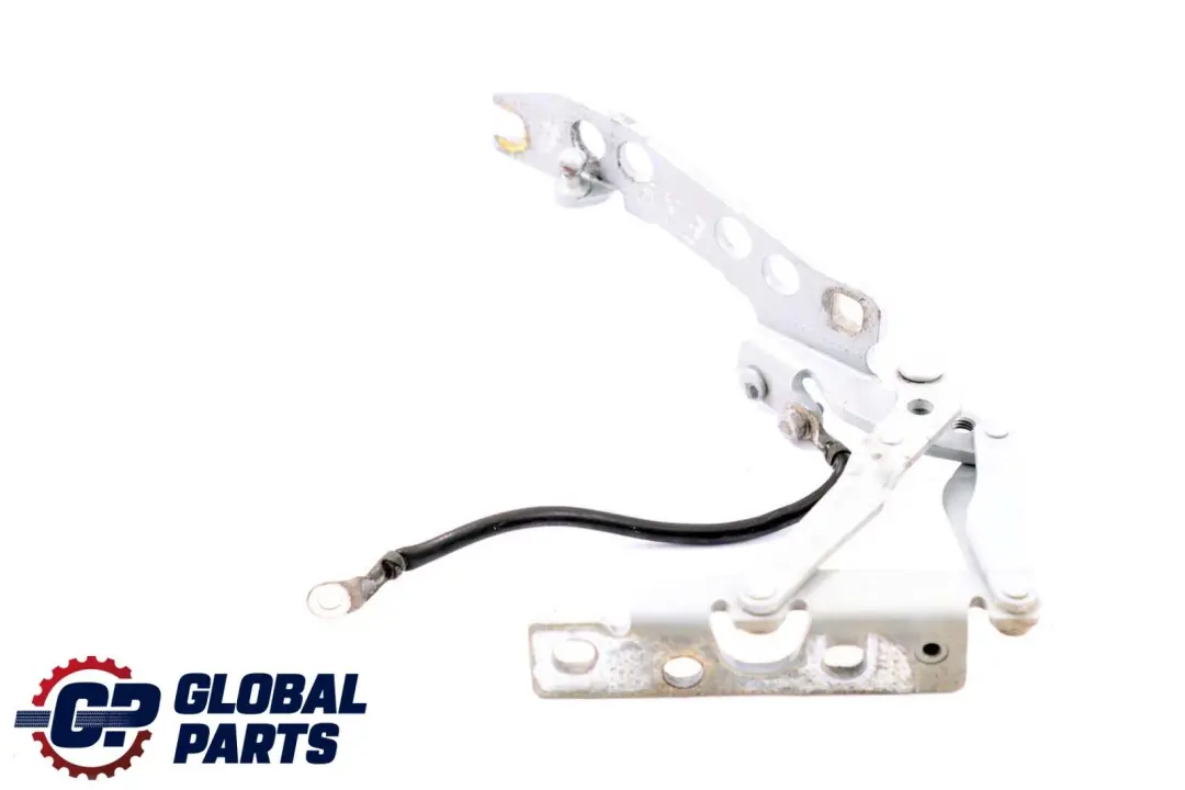 Right O/S Engine Hood Hinge Bonnet Arktis Silber Arctic Silver to BMW 5 Series E39 with Part number 8203276 BMW 5 Series E39 Right O/S Engine Hood Hinge Bonnet Arktis Silber Arctic Silver - SKU 8203276-AS - Part number 8203276