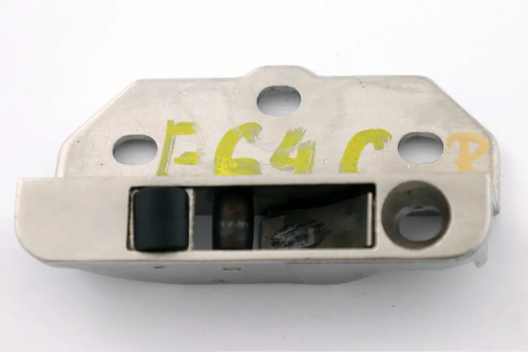 Piastra Base Montaggio Superiore Pieghevole Destra per BMW E64 con numero di parte 8204286 BMW E64 Piastra Base Montaggio Superiore Pieghevole Destra - SKU 8204286 - Numero di parte 8204286