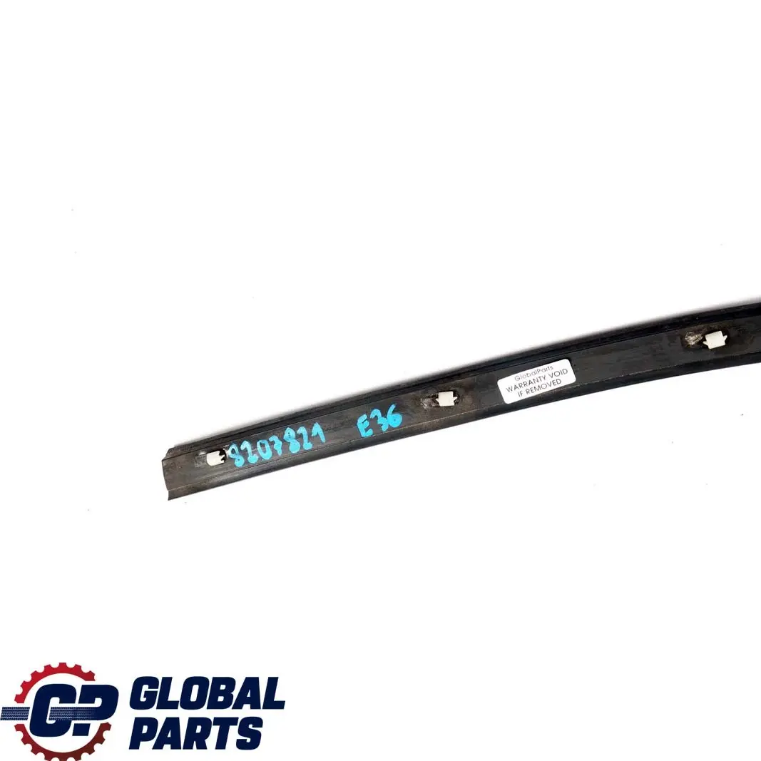 Abdichtung Frontklappe Vorne für BMW 3 er E36 mit Teilenummer 8207821 BMW 3 er E36 Abdichtung Frontklappe Vorne - SKU 8207821 - Teilenummer 8207821