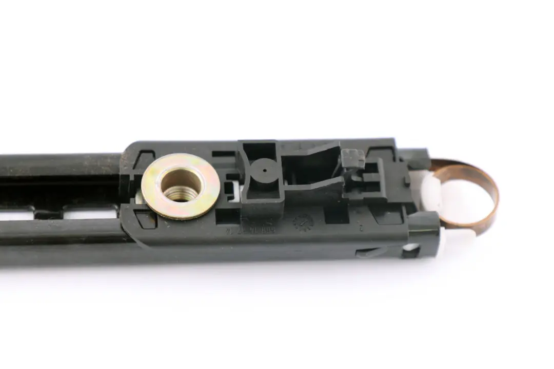 BMW 3 er E46 Gurtverstellung Sicherheitsgurtsysteme - SKU 8207957 - Teilenummer 8207957