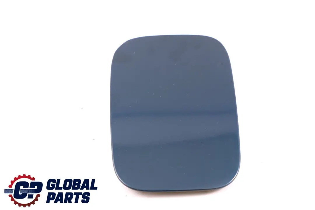 BMW E46 Limousine Touring Einfüll Klappe Kraftstoff Tank Deckel Topas Blau - 364 - SKU 8208246-TPB - Teilenummer 8208246