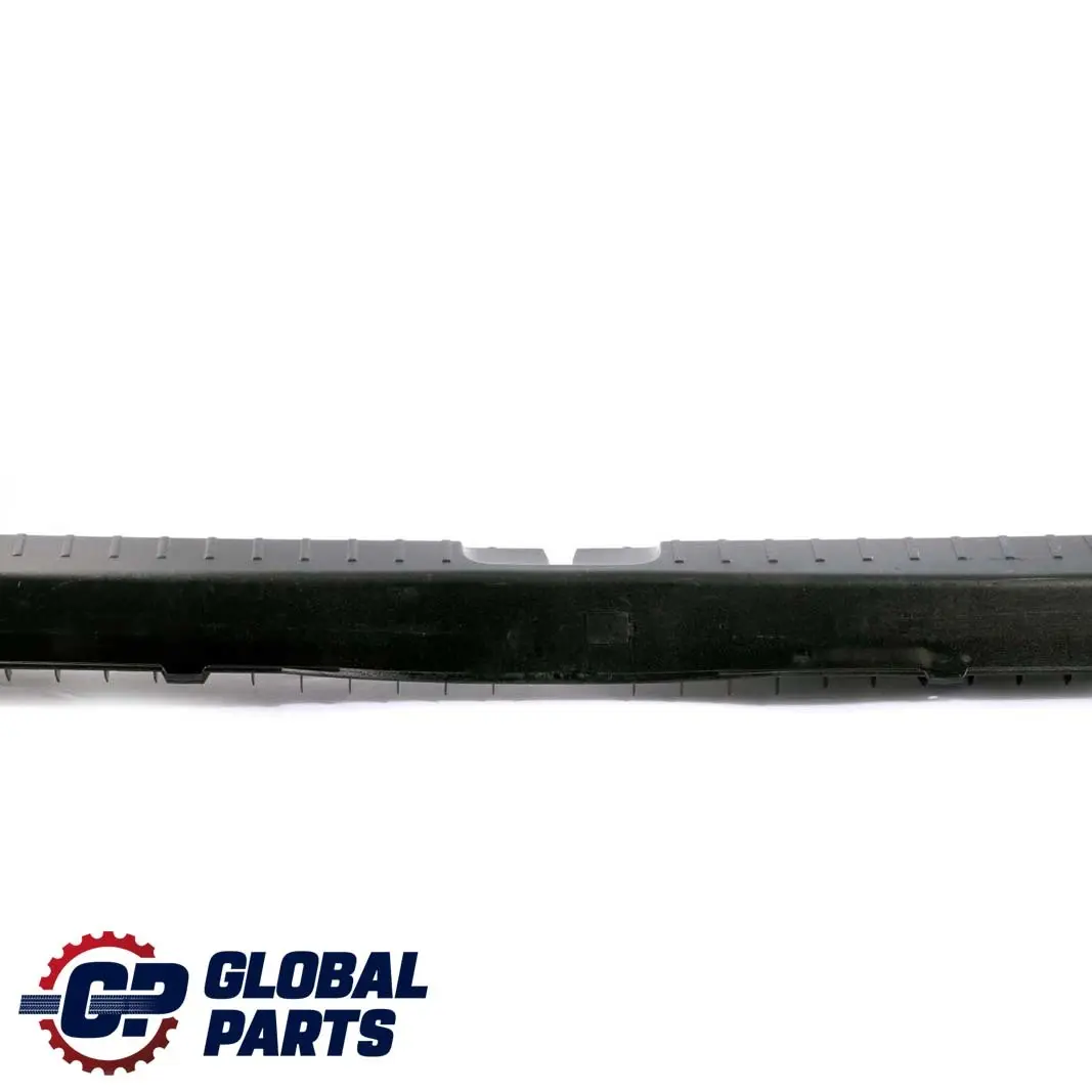 BMW E46 Touring Couverture Seuil de Chargement Noir - SKU 8208379 - Numéro de pièce 8208379
