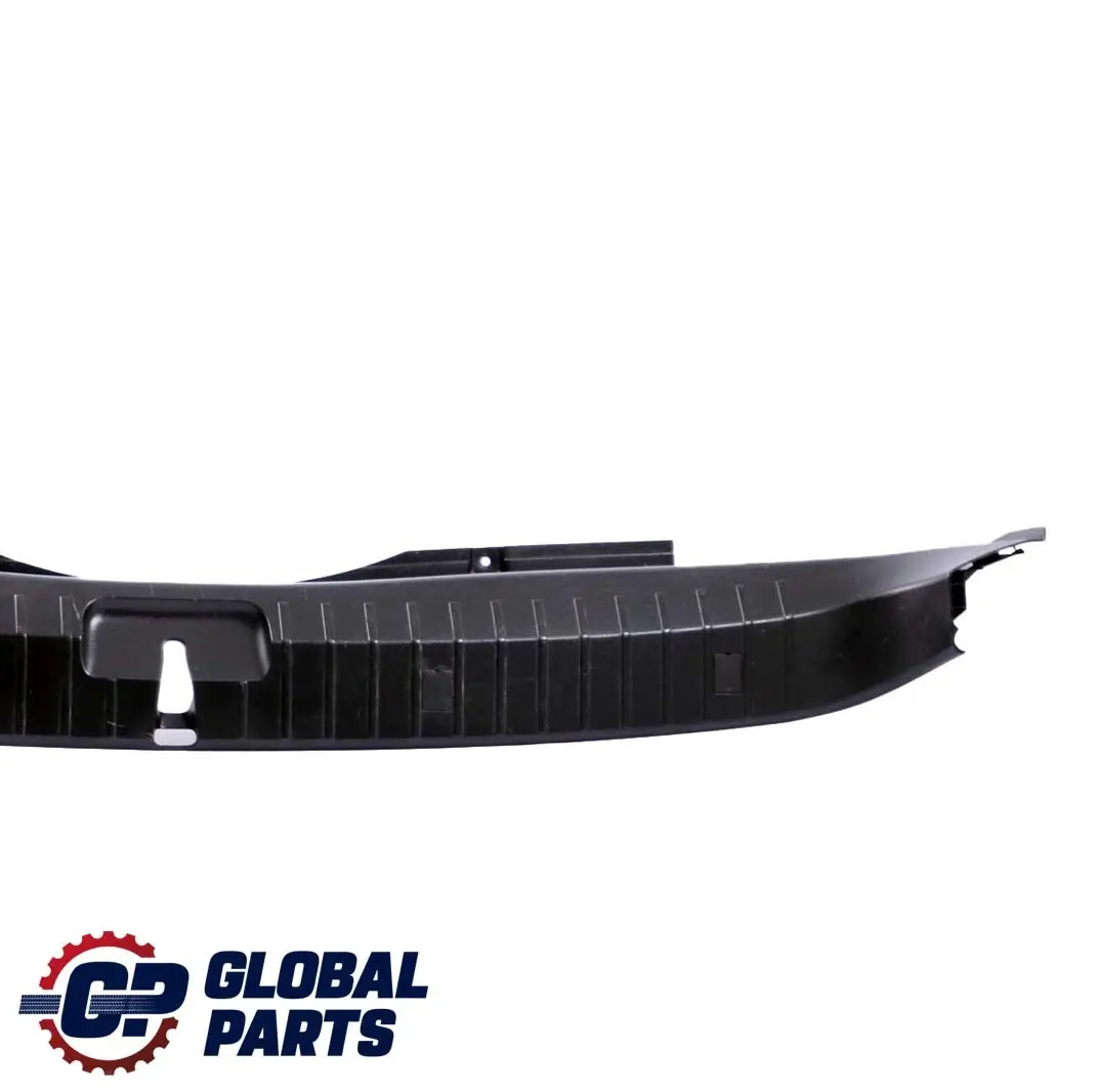 Couverture Seuil de Chargement Noir pour BMW E46 Touring à propos du numéro de pièce 8208379 BMW E46 Touring Couverture Seuil de Chargement Noir - SKU 8208379 - Numéro de pièce 8208379