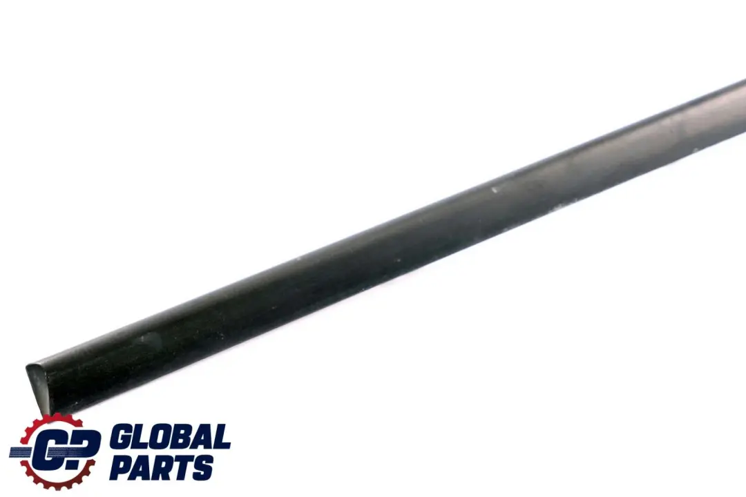 BMW E46 Puerta Trasera Izquierda Moldura Tira Embellecedora Negro - SKU 8208451 - Número de pieza 8208451