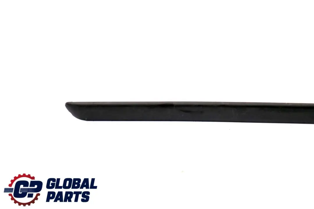 Puerta Trasera Derecha Moldura Moldura Tira Negro 82084502 para BMW E46 1 con número de pieza 8208452 BMW E46 1 Puerta Trasera Derecha Moldura Moldura Tira Negro 82084502 - SKU 8208452-1 - Número de pieza 8208452