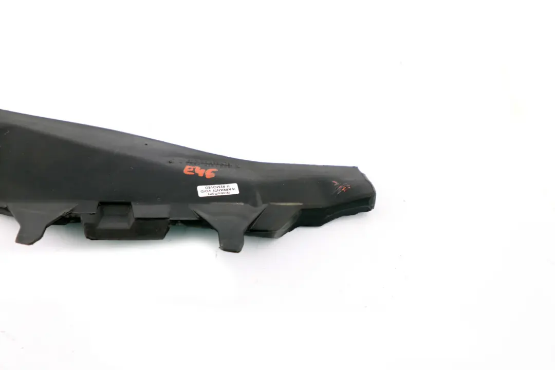 Parrilla Delantera Cubre Parabrisas Delantero Izquierdo para BMW E46 con número de pieza 8208479 BMW E46 Parrilla Delantera Cubre Parabrisas Delantero Izquierdo - SKU 8208479 - Número de pieza 8208479