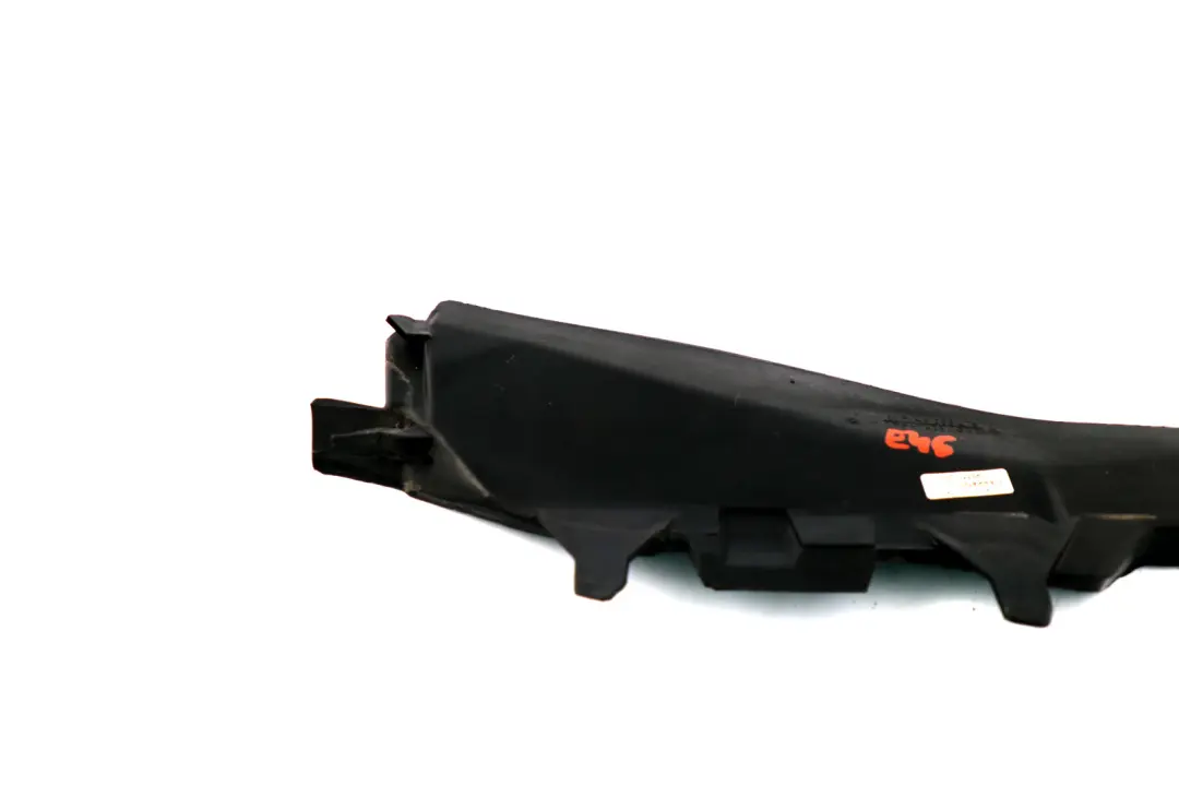 BMW E46 Parrilla Delantera Cubre Parabrisas Delantero Izquierdo - SKU 8208479 - Número de pieza 8208479