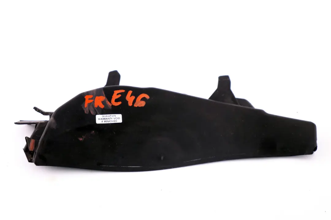 Parrilla Delantera Cubre Parabrisas Delantero Derecho para BMW E46 con número de pieza 8208480 BMW E46 Parrilla Delantera Cubre Parabrisas Delantero Derecho - SKU 8208480 - Número de pieza 8208480