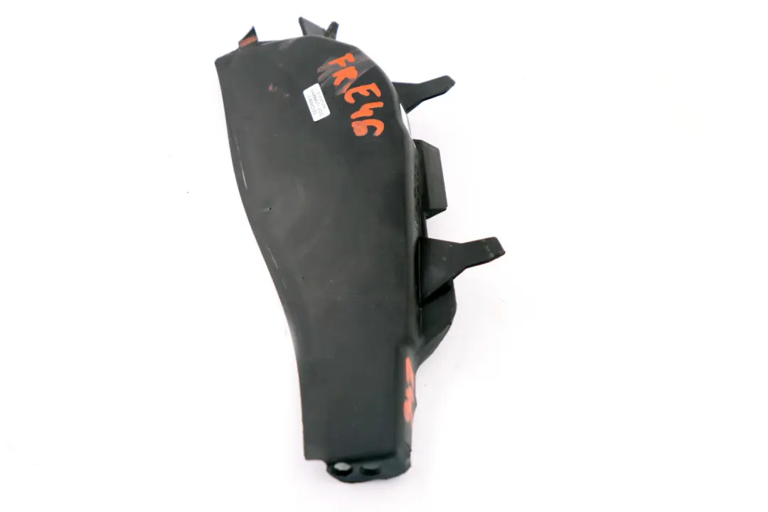 Couvercle Droit Avant pour BMW E46 à propos du numéro de pièce 8208480 BMW E46 Couvercle Droit Avant - SKU 8208480 - Numéro de pièce 8208480