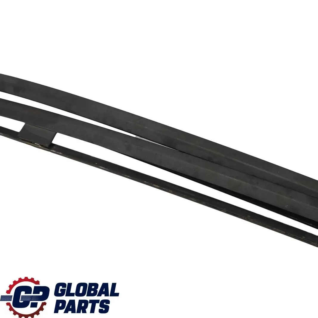 Rails de Toit Garde-Corps Moulage Gauche Droite pour BMW E46 Touring à propos du numéro de pièce 8208783 BMW E46 Touring Rails de Toit Garde-Corps Moulage Gauche Droite - SKU 8208783-1 - Numéro de pièce 8208783