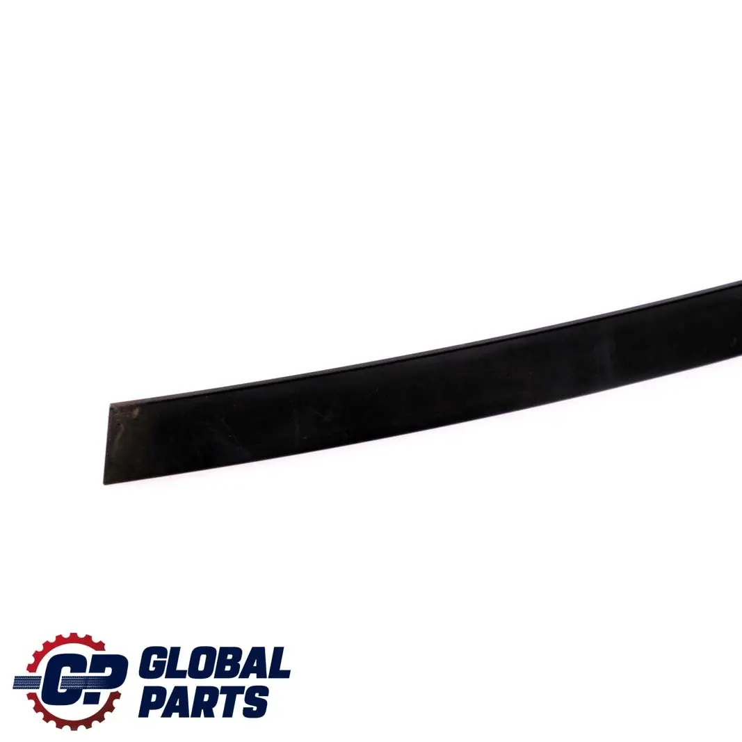 BMW E46 Kombi Osłona Słupka Szyby Lewy Tył Czarna - SKU 8208993 - Numer Części 8208993