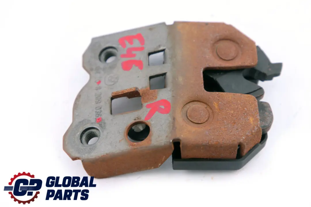 Zamek Zatrzask Blokada Kanapy Prawy Tył do BMW E46 o numerze 8209036 BMW E46 Zamek Zatrzask Blokada Kanapy Prawy Tył - SKU 8209036 - Numer Części 8209036