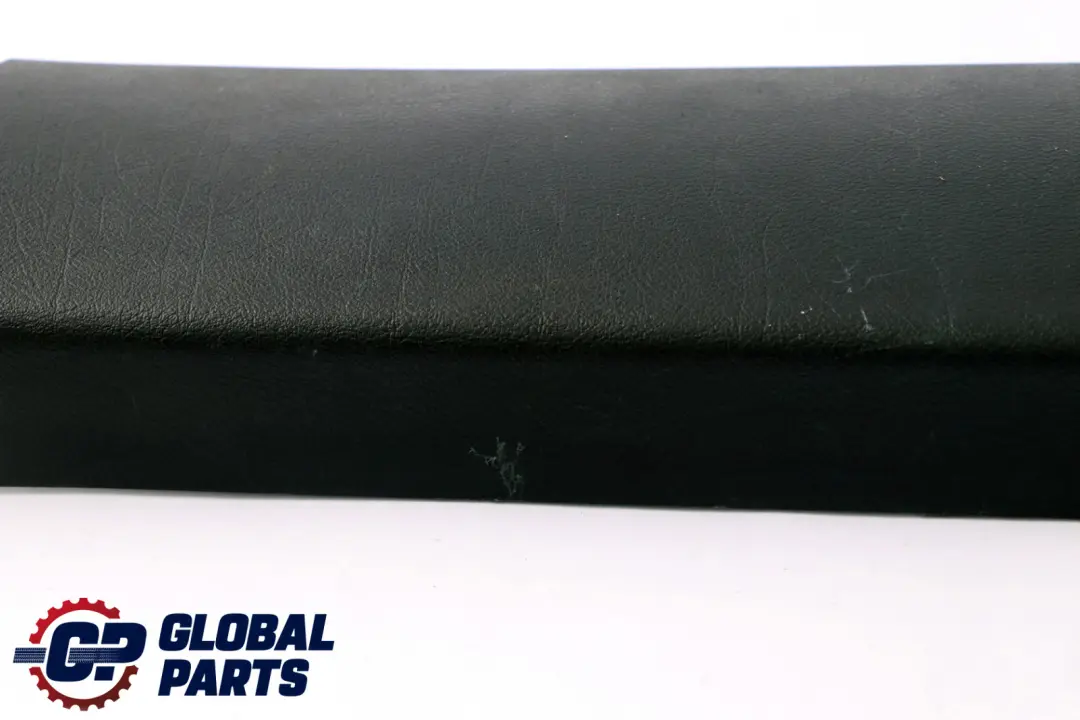 Capot Colonne Centre en Bas a Gauche Noir pour BMW X5 E53 à propos du numéro de pièce 8211905 BMW X5 E53 Capot Colonne Centre en Bas a Gauche Noir - SKU 8211905 - Numéro de pièce 8211905