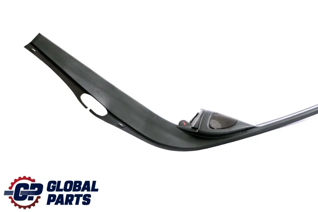 Front Left N/S Door Window Frame Trim Cover Black to BMW 3 Series E46 with Part number 8212521 BMW 3 Series E46 Front Left N/S Door Window Frame Trim Cover Black - SKU 8212521 - Part number 8212521