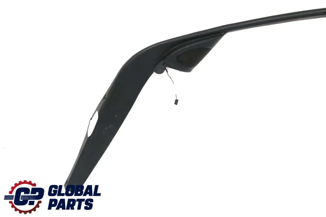 Delantero Derecho Puerta Marco Ventana Recubrimiento para BMW E46 con número de pieza 8212522 BMW E46 Delantero Derecho Puerta Marco Ventana Recubrimiento - SKU 8212522 - Número de pieza 8212522