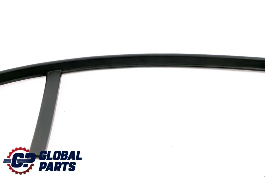 Tapa Trasera Marco Ventana Puerta Izquierda para BMW E46 Berlina con número de pieza 8212523 BMW E46 Berlina Tapa Trasera Marco Ventana Puerta Izquierda - SKU 8212523 - Número de pieza 8212523
