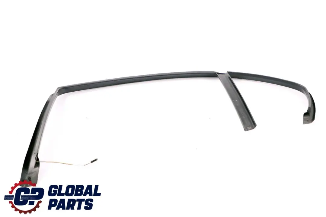 Tapa Trasera Marco Ventana Puerta Izquierda para BMW E46 Berlina con número de pieza 8212523 BMW E46 Berlina Tapa Trasera Marco Ventana Puerta Izquierda - SKU 8212523 - Número de pieza 8212523