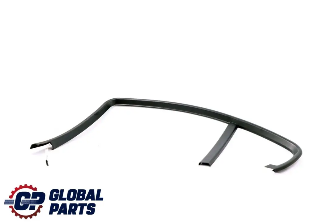 Copertura Cornice Finestrino Porta Posteriore Dx per BMW E46 Berlina con numero di parte 8212524 BMW E46 Berlina Copertura Cornice Finestrino Porta Posteriore Dx - SKU 8212524 - Numero di parte 8212524