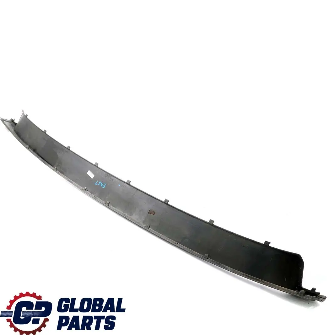 Center Protective Rubber Strip Trim Cover to BMW 3 Series E46 Touring Rear with Part number 8212589 BMW 3 Series E46 Touring Rear Center Protective Rubber Strip Trim Cover - SKU 8212589 - Part number 8212589