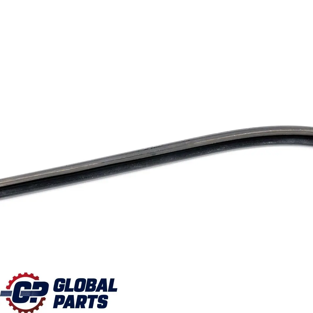 BMW E36 Sedan Uszczelka szyby drzwi lewy tył - SKU 8213983 - Numer Części 8213983