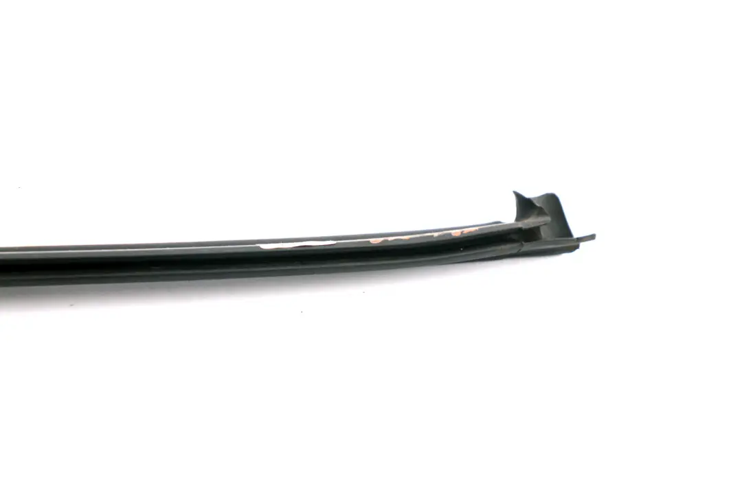 BMW 3 Series E46 Seal Engine Bonnet Hood Gasket Front Right O/S - SKU 8215894 - Part number 8215894