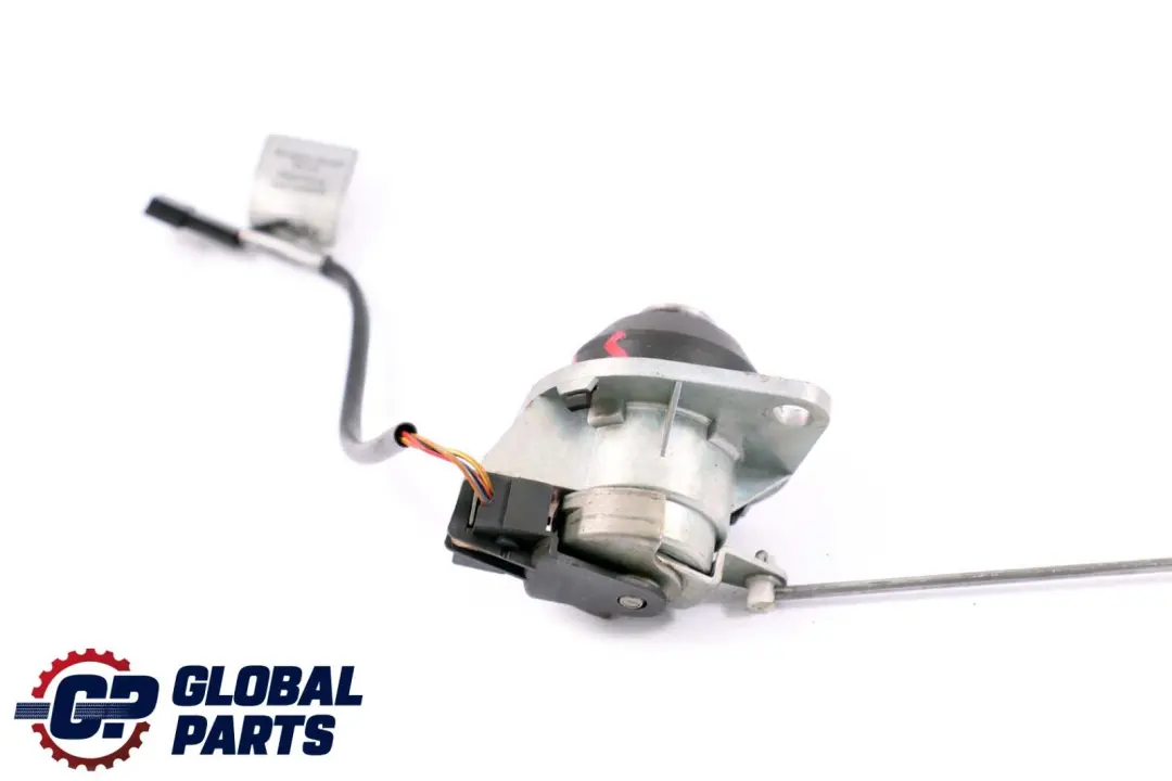 BMW E39 Trunk Lid Lock Rear Boot Catch 8363699 - SKU 8216811 - Part number 8216811