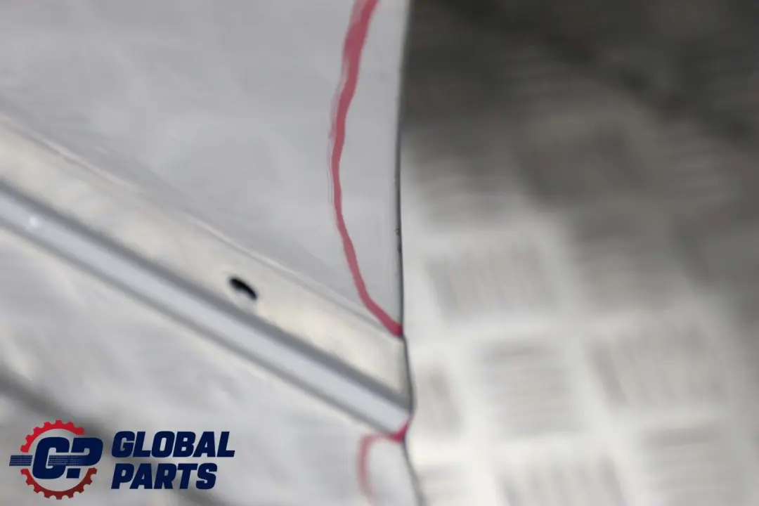 BMW 5 E39 Saloon Touring Door Front Left N/S Arktis Silver Metallic - 309 - SKU 8216817-AS - Part number 8216817