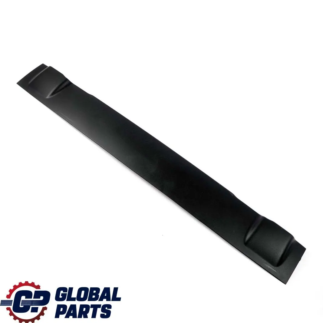 Portellone Posteriore Coperchio Superiore Nero per BMW E46 Touring con numero di parte 8218785 BMW E46 Touring Portellone Posteriore Coperchio Superiore Nero - SKU 8218785 - Numero di parte 8218785