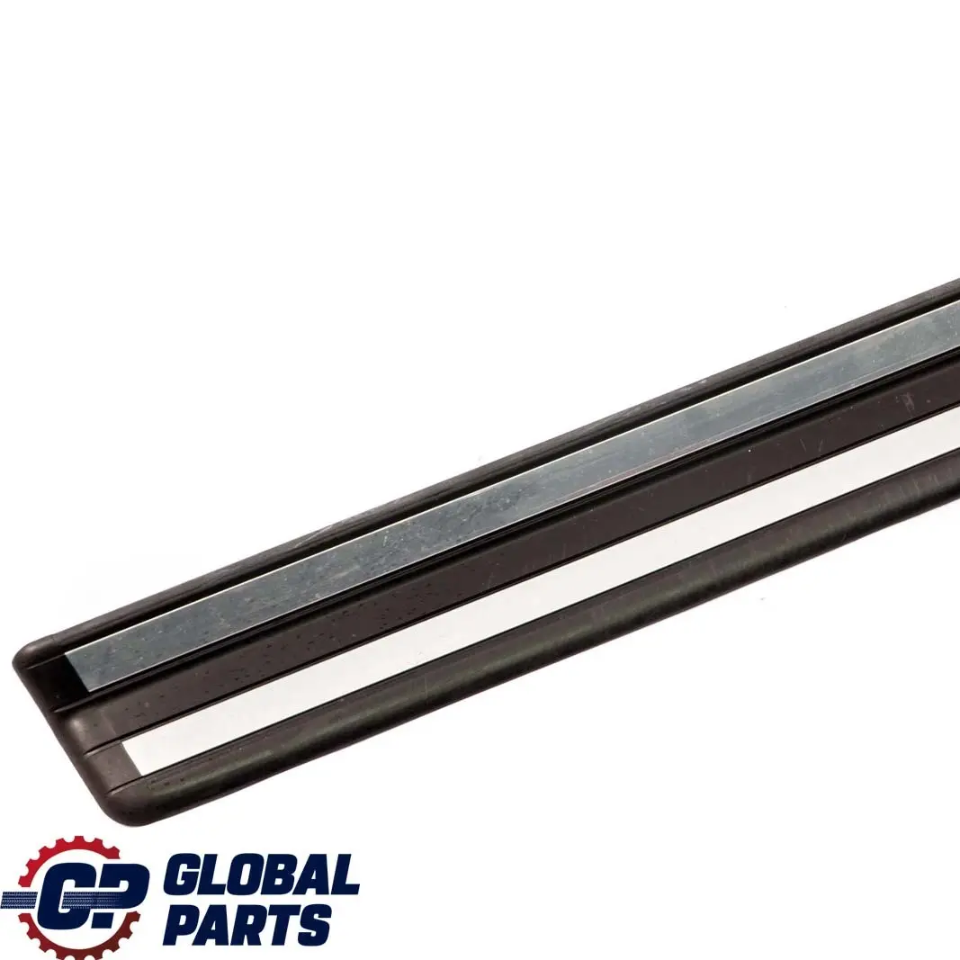 Blende Einstieg Vorn Rechts Chrom für BMW 3 er E46 mit Teilenummer 8219186 BMW 3 er E46 Blende Einstieg Vorn Rechts Chrom - SKU 8219184 - Teilenummer 8219186