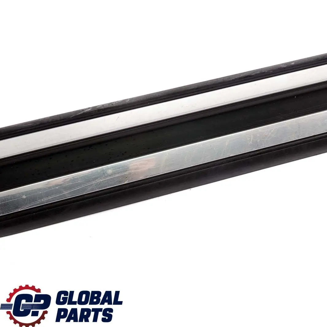 BMW E46 Tapa Tira Entrada Delantera Derecha Trim Cromo - SKU 8219184 - Número de pieza 8219186