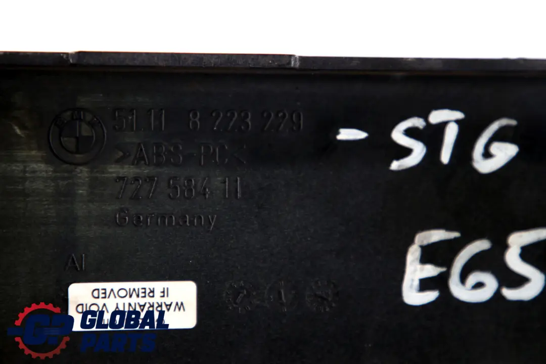 Front Bumper Licence Plate Base Sterlinggrau 472 8223229 to BMW 7 Series E65 E66 with Part number 7043454 BMW 7 Series E65 E66 Front Bumper Licence Plate Base Sterlinggrau 472 8223229 - SKU 8223229-STG - Part number 7043454