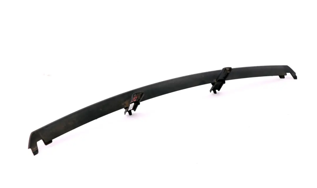 Rejilla Parachoques Delantero Abierta Centro para BMW E65 E66 E67 con número de pieza 8223235 BMW E65 E66 E67 Rejilla Parachoques Delantero Abierta Centro - SKU 8223235 - Número de pieza 8223235