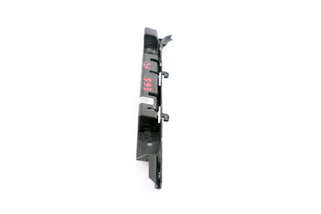 BMW E65 E66 E67 Registrazione Laterale Paraurti Anteriore Sinistra - SKU 8223247 - Numero di parte 51118223247