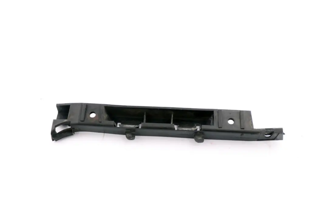 BMW E65 E66 E67 Registrazione Laterale Paraurti Anteriore Sinistra - SKU 8223247 - Numero di parte 51118223247