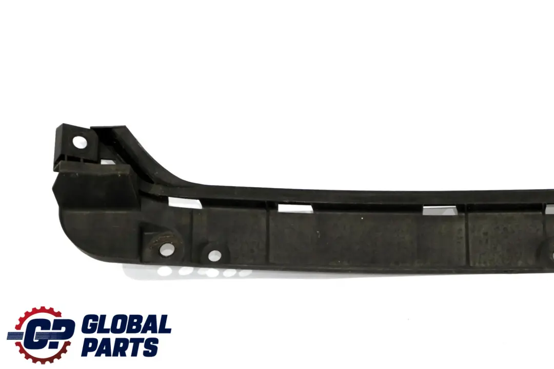 BMW E65 E66 E67 Guide Centre Rear Bumper Panel Bar Bracket - SKU 8223270 - Part number 8223270