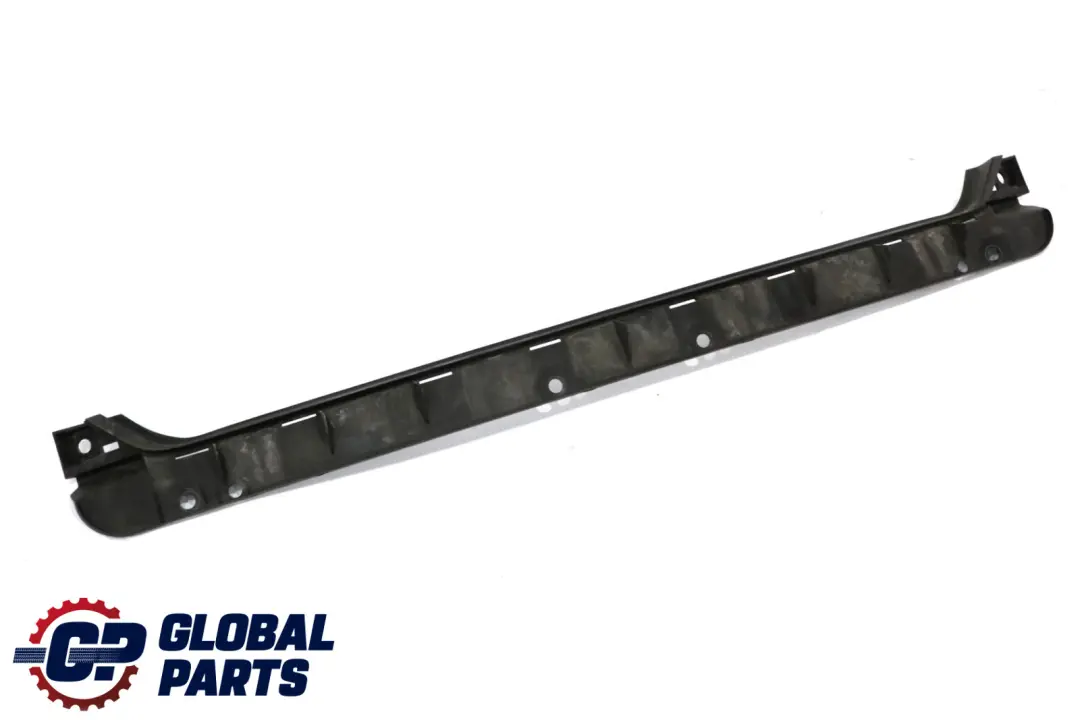 BMW E65 E66 E67 Guide Centre Rear Bumper Panel Bar Bracket - SKU 8223270 - Part number 8223270