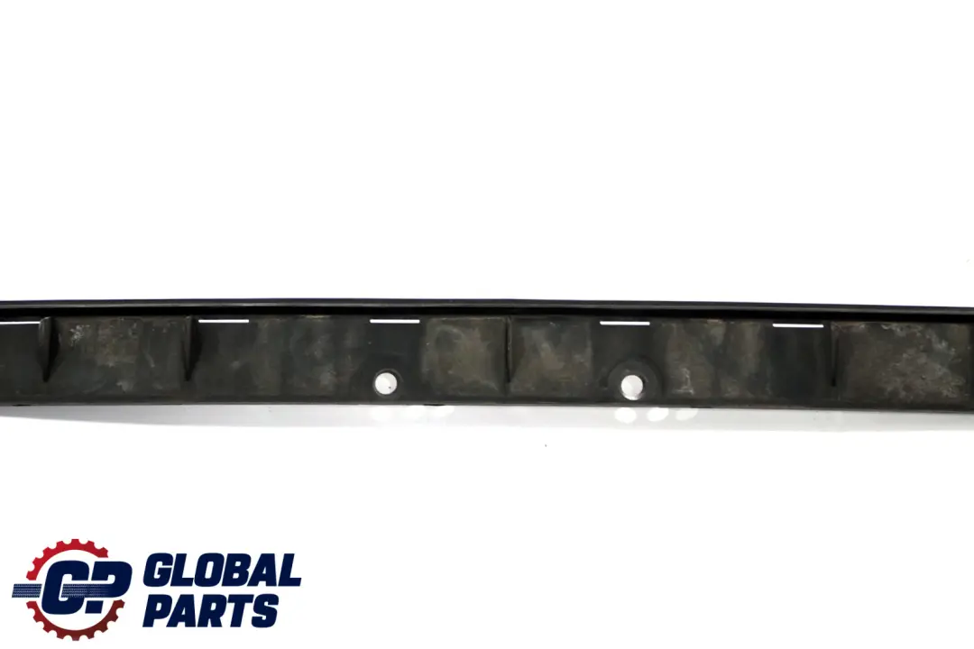 BMW E65 E66 E67 Guida Centro Pannello Paraurti Posteriore Staffa - SKU 8223270 - Numero di parte 8223270