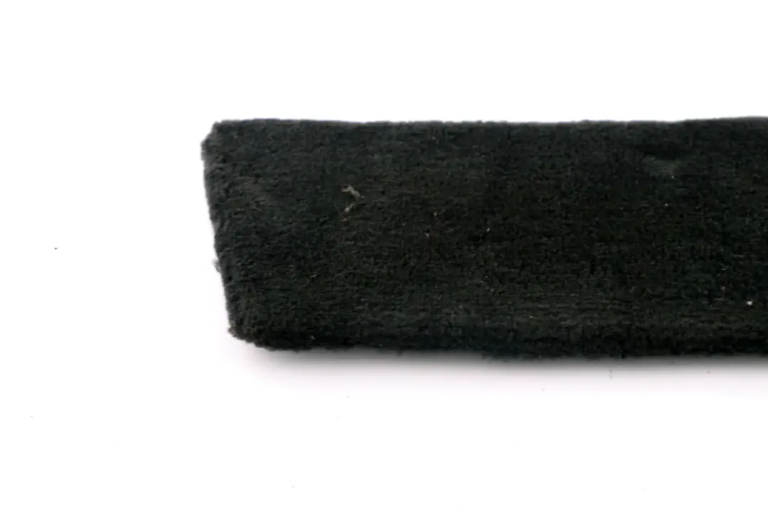 Verkleidung Mittelkonsole Hinten Rechts Schwarz 822331 für BMW 7 Series E65 E66 E67 mit Teilenummer 8223314 BMW 7 Series E65 E66 E67 Verkleidung Mittelkonsole Hinten Rechts Schwarz 822331 - SKU 8223314 - Teilenummer 8223314