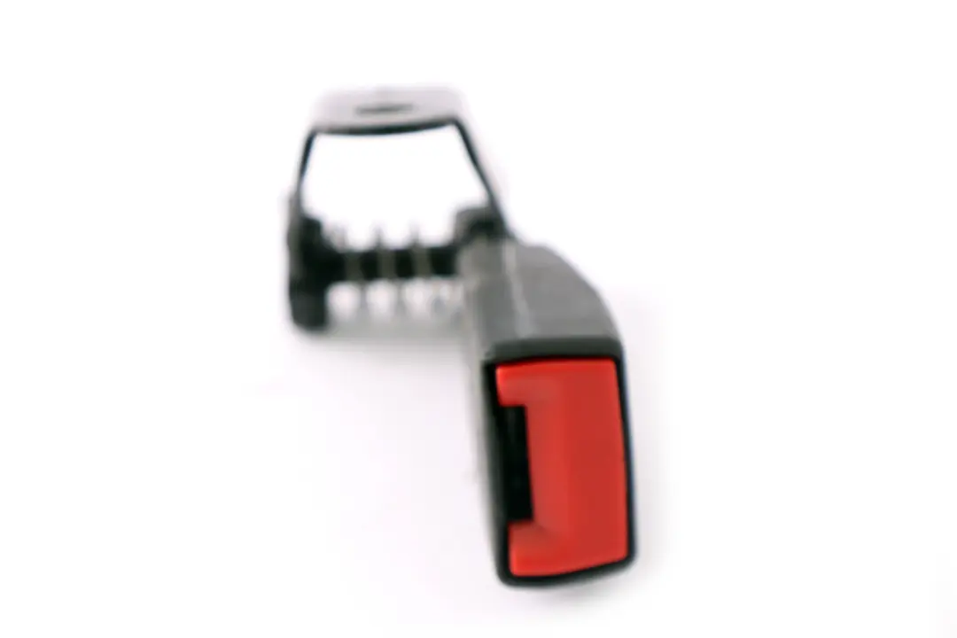 Untergurt Hinten Links Sicherheitsgurt für BMW 7 er E65 E66 E67 Limousine mit Teilenummer 8223324 BMW 7 er E65 E66 E67 Limousine Untergurt Hinten Links Sicherheitsgurt - SKU 8223324 - Teilenummer 8223324