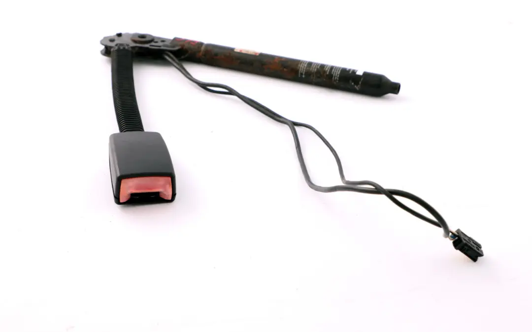 Asiento Delantero Derecho Hebilla Tensor Cinturón Inferior para BMW E65 E66 con número de pieza 8223330 BMW E65 E66 Asiento Delantero Derecho Hebilla Tensor Cinturón Inferior - SKU 8223330 - Número de pieza 8223330