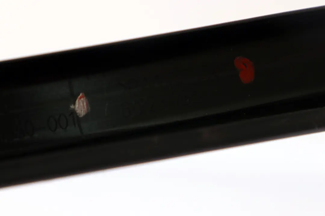 Cache Fenêtre Cadre Porte Arrière Gauche 5135 pour BMW 7 E65 à propos du numéro de pièce 8223755 BMW 7 E65 Cache Fenêtre Cadre Porte Arrière Gauche 5135 - SKU 8223755 - Numéro de pièce 8223755