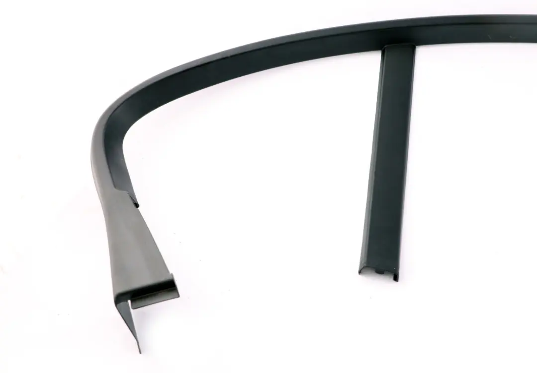 BMW 7 E65 Cache Fenêtre Cadre Porte Arrière Gauche 5135 - SKU 8223755 - Numéro de pièce 8223755