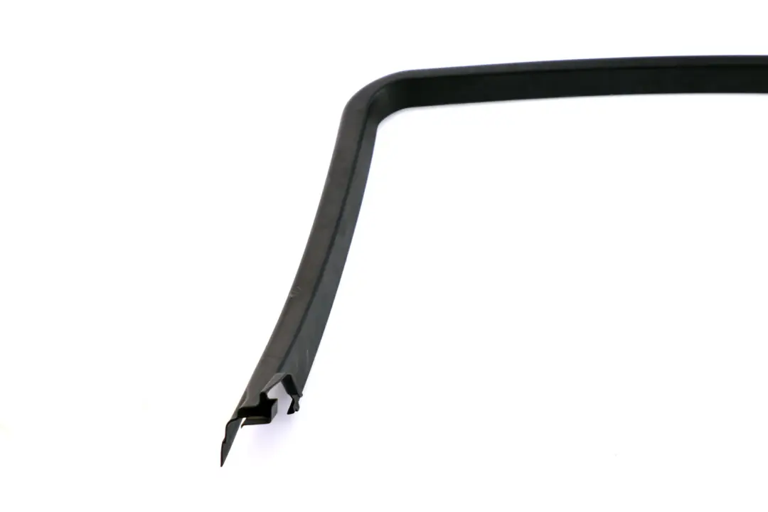 BMW E65 Osłona ramy szyby drzwi tylne tył prawe - SKU 8223756 - Numer Części 8223756