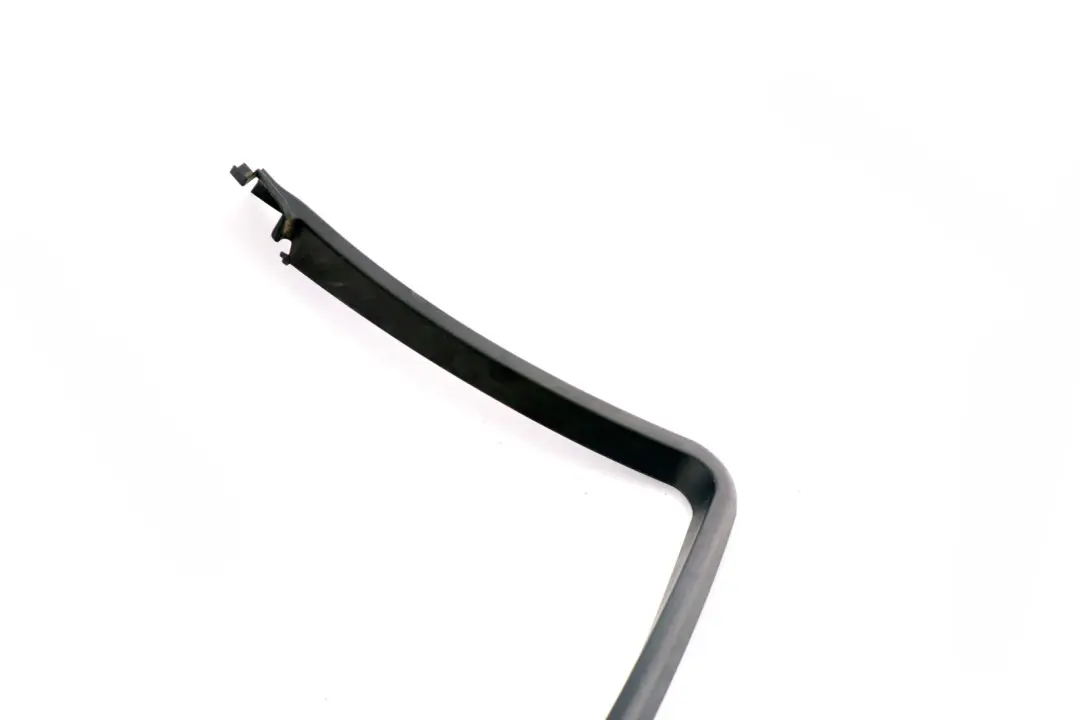 BMW E65 Osłona ramy szyby drzwi tylne tył prawe - SKU 8223756 - Numer Części 8223756