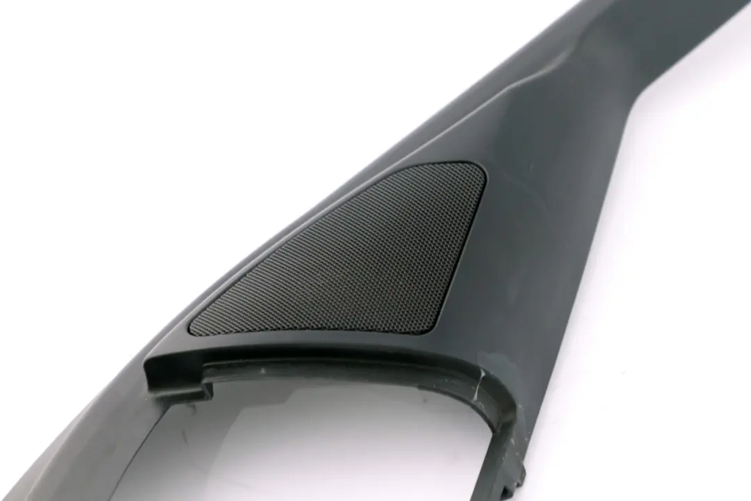 BMW E65 E66 Tapa Marco Ventana Puerta Delantera Derecha - SKU 8223820 - Número de pieza 8223820