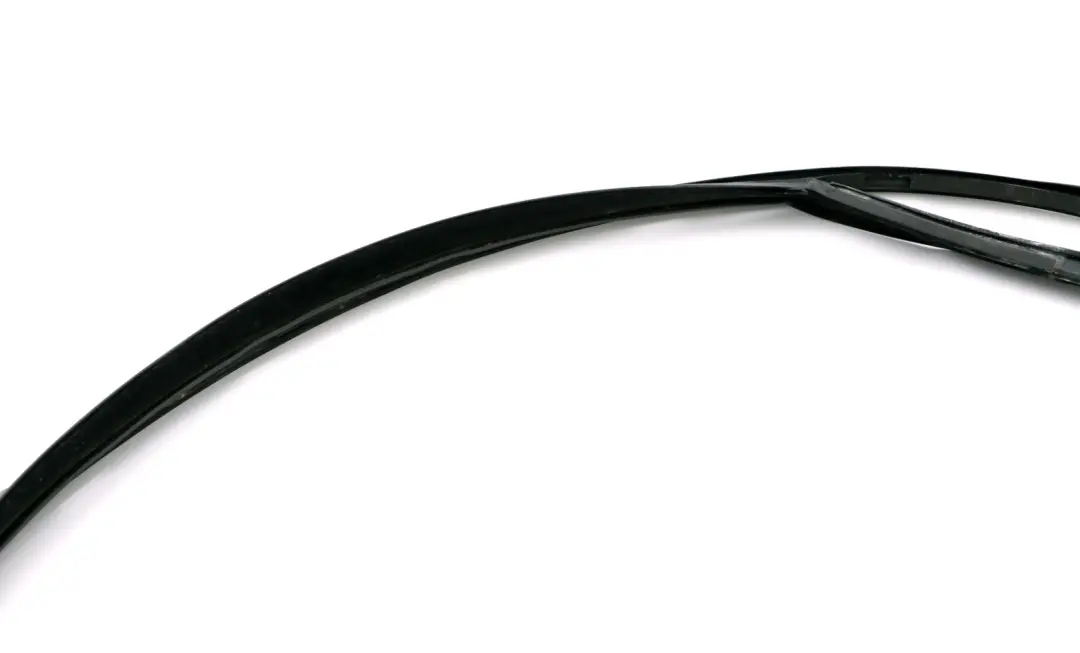 Front Window Seal BMW E65 E66 Gasket Rubber Left N/S to with Part number 51338223831 Front Window Seal BMW E65 E66 Gasket Rubber Left N/S - SKU 8223831 - Part number 51338223831