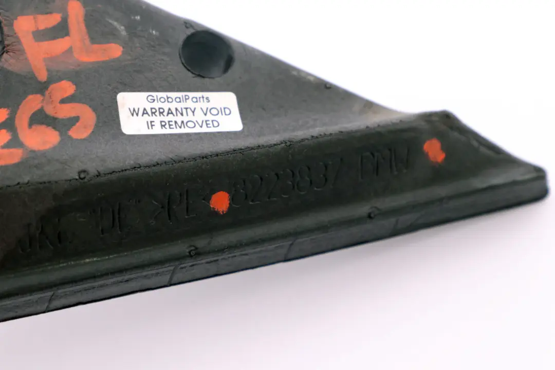 Conditionnement Miroir Triangle Exterieur a Gauche pour BMW 7 Serie E65 E66 à propos du numéro de pièce 8223837 BMW 7 Serie E65 E66 Conditionnement Miroir Triangle Exterieur a Gauche - SKU 8223837 - Numéro de pièce 8223837