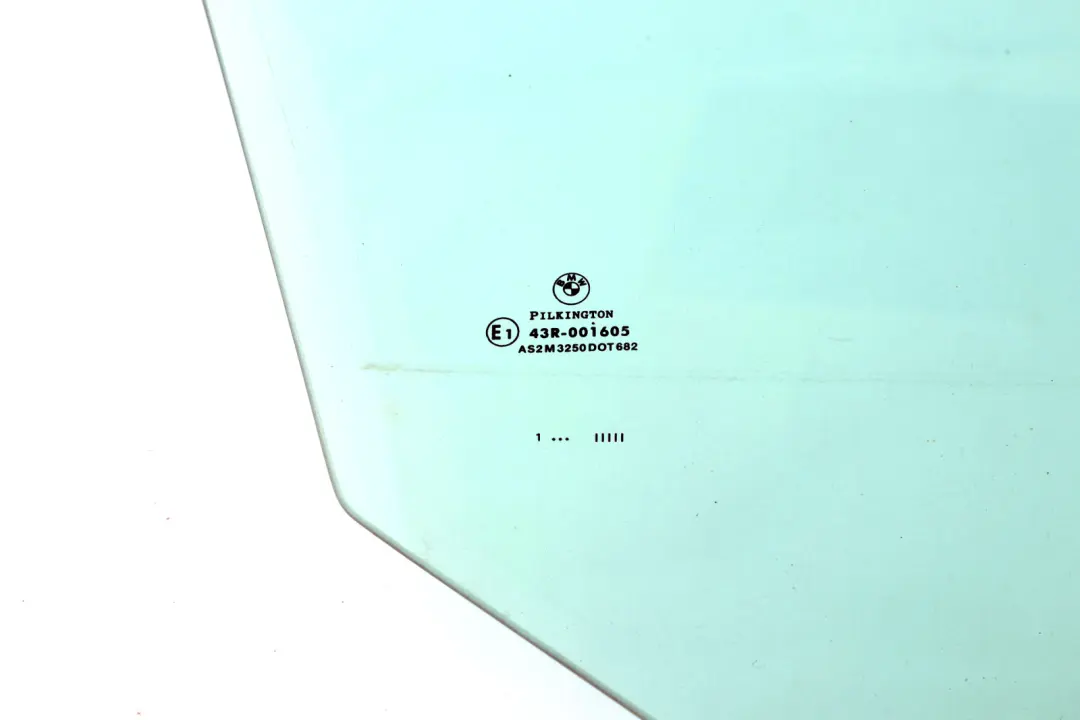 BMW E65 E66 Anteriore Destro T?rseite Finestra di Vetro Verde AS2 - SKU 8223840 - Numero di parte 8223840